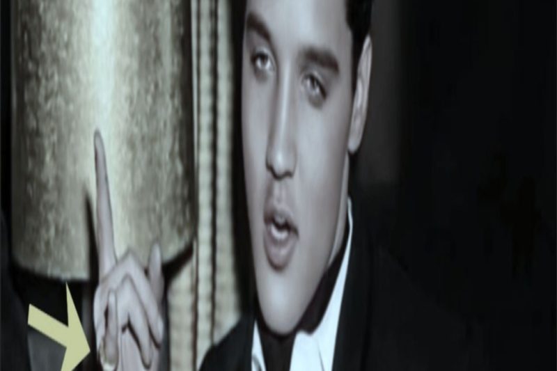The Hidden Meaning Behind the Gold Ring Elvis Never Wore During His Iconic Stage Performances