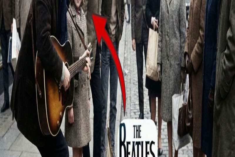 Little Girl Sang Beatles Songs on Street—Beatles Joined Her and What Happened Made Crowd CRY
