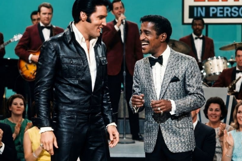 Elvis STOPPED Singing When He Saw THIS — What He Did Next Made 15,000 Fans Stand Up