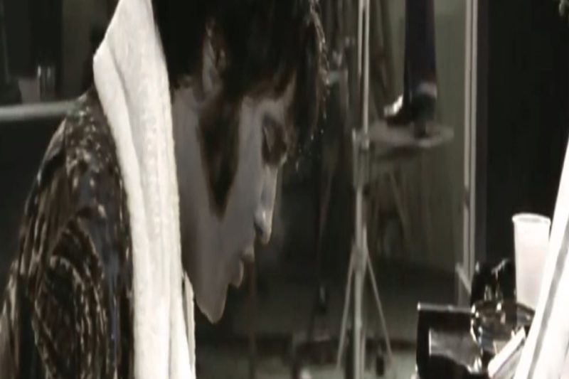 The Real Reason Elvis Could Never Finish This Song Without Breaking Down
