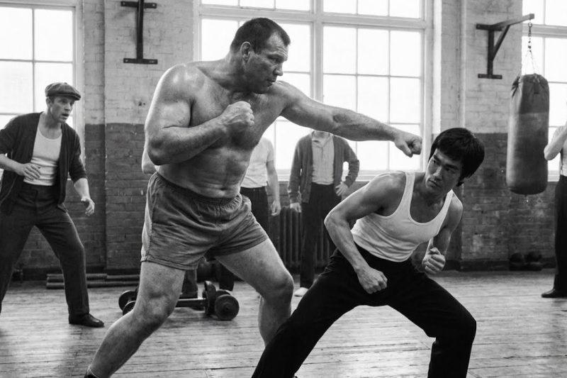 650lb Giant Grabbed Bruce Lee In Ring Said ‘Crush You Like Ant’ – 7 Seconds Later Out of Breath