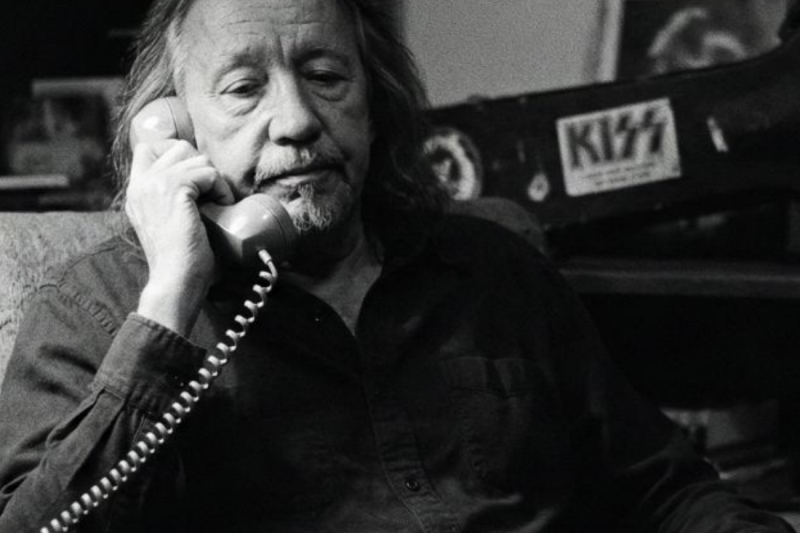 The Three Words That Broke the Catman: Inside the Secret 15-Year Silence and Heartbreaking Reunion of Ace Frehley and Peter Criss