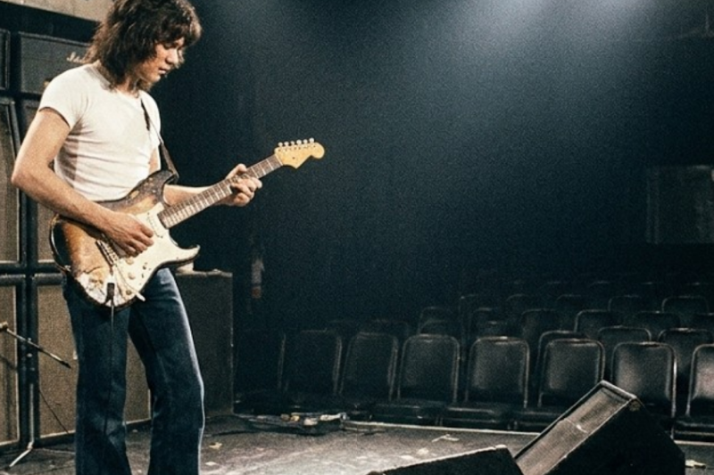 The Night the Sunset Strip Stood Still: How an 11-Minute Soundcheck and a $50 Fee Birthed the Legendary Legacy of Eddie Van Halen