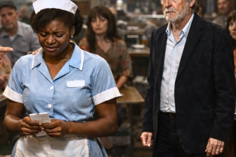 Black Waitress FIRED After Playing Beatles Song — What Paul McCartney Did Next Left Everyone Tears