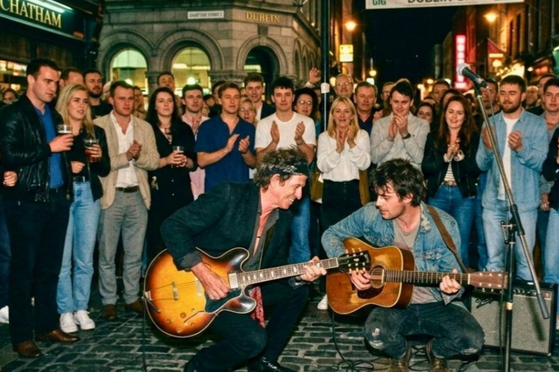 Keith Richards sat on a Dublin pavement next to a homeless musician — 2 hours later, 400 showed up