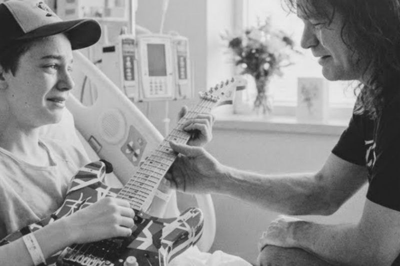 Eddie Van Halen gave AWAY $2 million guitar to dying 14-year-old — his last words left Eddie SOBBING