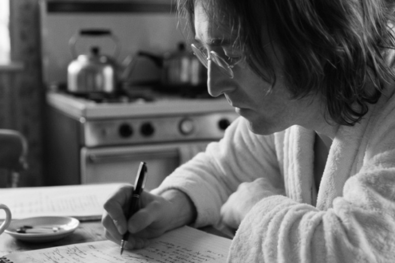 What John Lennon Wrote in 10 Minutes That Morning Changed Music History Forever