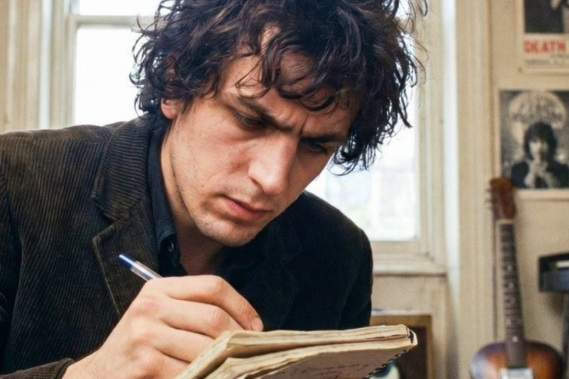 Syd Barrett’s Secret Diaries Found After 30 Years Kept Everything About Pink Floyd