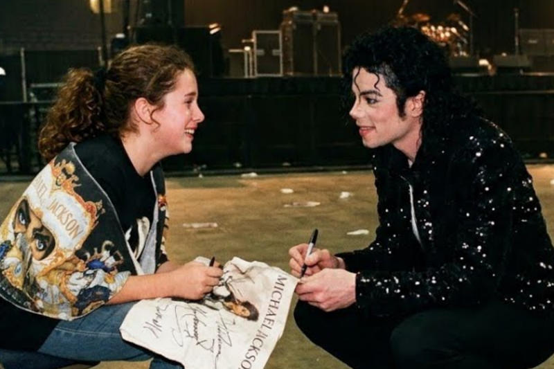 Michael Jackson Stayed After the Concert Because One Fan Was Still Waiting
