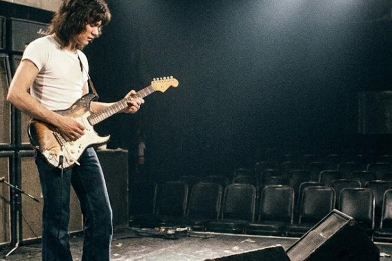 The $50 Opening Act That Changed Rock History: How a 22-Year-Old Eddie Van Halen Stopped Time at the Starwood