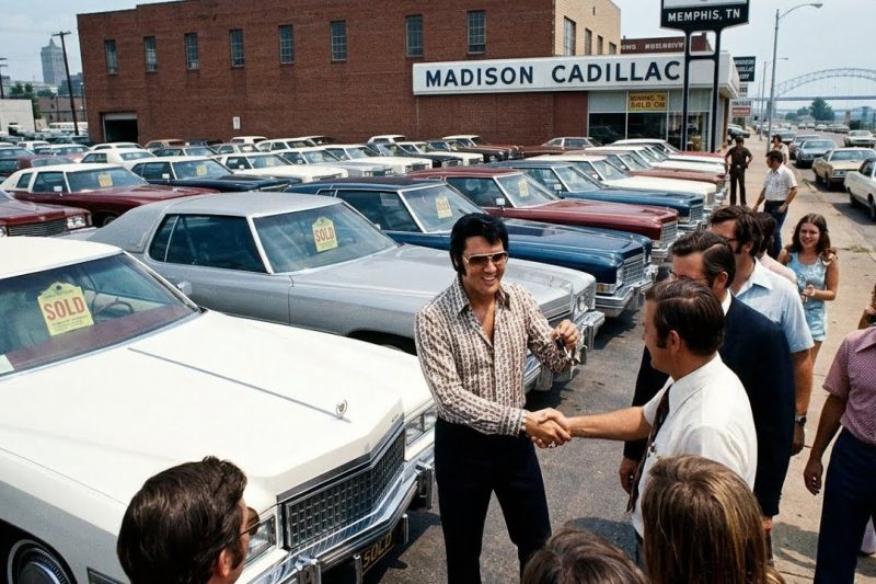 “Elvis Presley Bought 14 Cars in One Day — But One Decision Changed Everything”