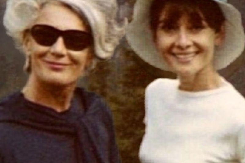  Audrey’s Husband Was 3,000 Miles Away — Connie Wald Flew 6 Hours to Save Her