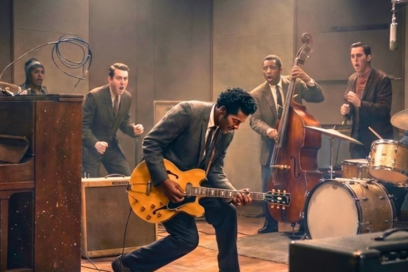 They were looking for a backup guitarist in the studio — Chuck Berry walked in unnoticed.