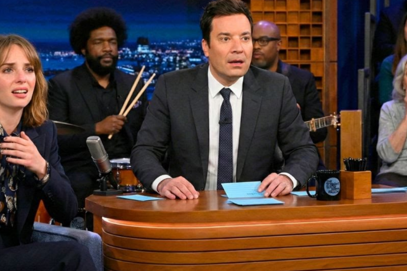 Jimmy Fallon FROZEN When Maya Hawke Suddenly Pauses After Seeing This Familiar Face