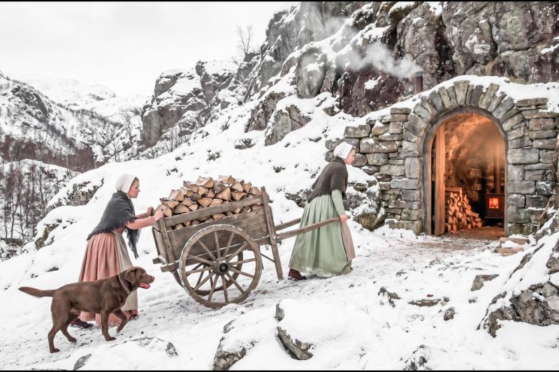Banished as Liars for Warning About Early Frost — Twins Turned a Cave Into Their Lifesaving Refuge