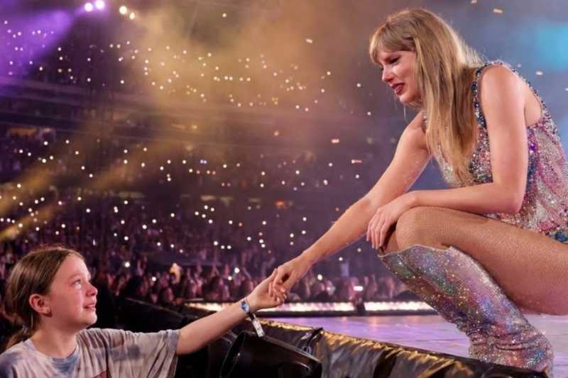 Taylor SAW a Little Girl Crying in the Front Row — She Stopped the Entire Show for Her